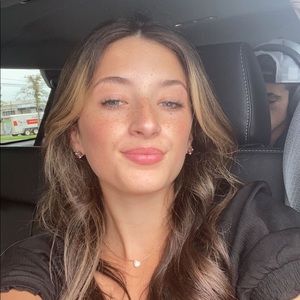 Meet your Posher, Payton